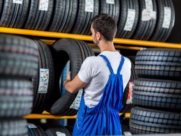 Burhaniye Oto Lastikçi